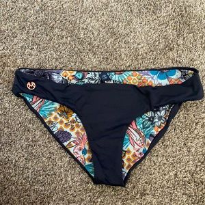 Maaji reversible bottoms